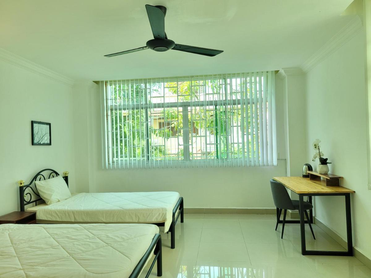 Yana House Phnom Penh Hotell Exteriör bild